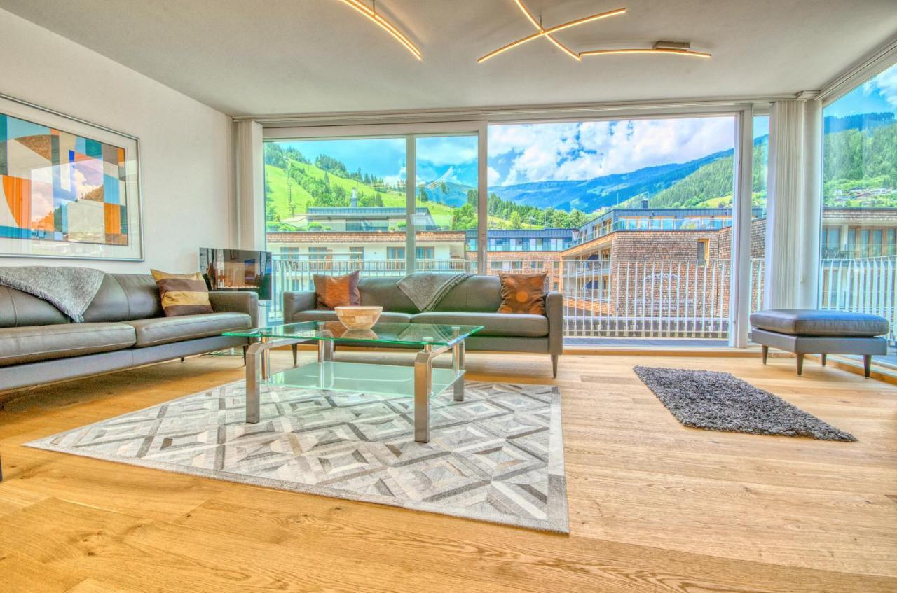 Penthouse Ari - By Alpen Apartments เซลล์อัมเซ ภายนอก รูปภาพ